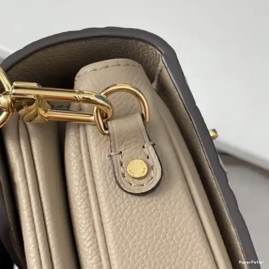 MÉTIS VUITTON LOUIS POCHETTE 0523